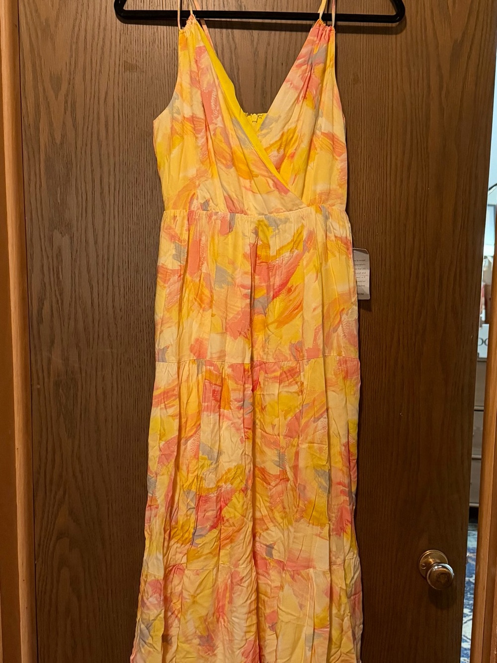 Adelyn Rae Connie Yellow Abstract Tiered Midi Dress
